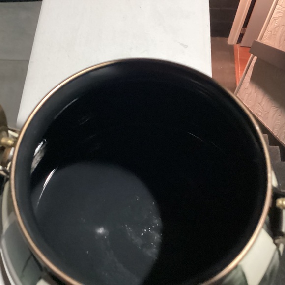 Mackenzie-Childs Courtly CHECK. LIKE NEW. Stunning kitchen design. Signed - Picture 11 of 12